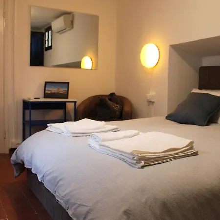 아파트 Small Penthouse With A Terrace 피렌체